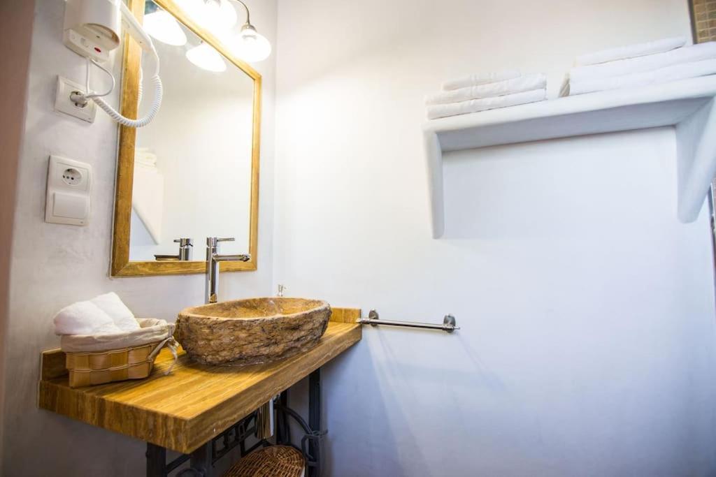 Casa Can Lluc Con Piscina, Jardin Y Vista Al Campo سانت ميكيل ذي بالان المظهر الخارجي الصورة